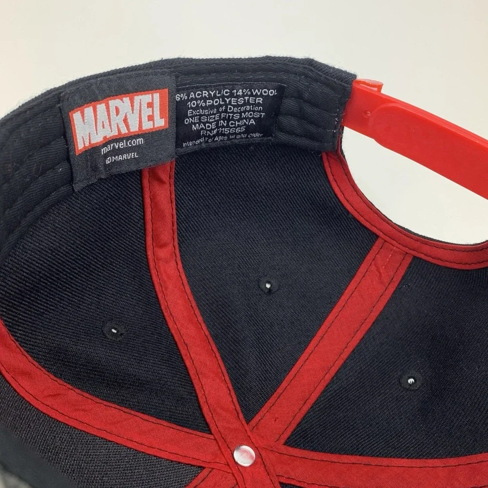 DEADPOOL Hat Adjustable Snap Black Red Embroidered Logo Flat Bill Baseball Cap